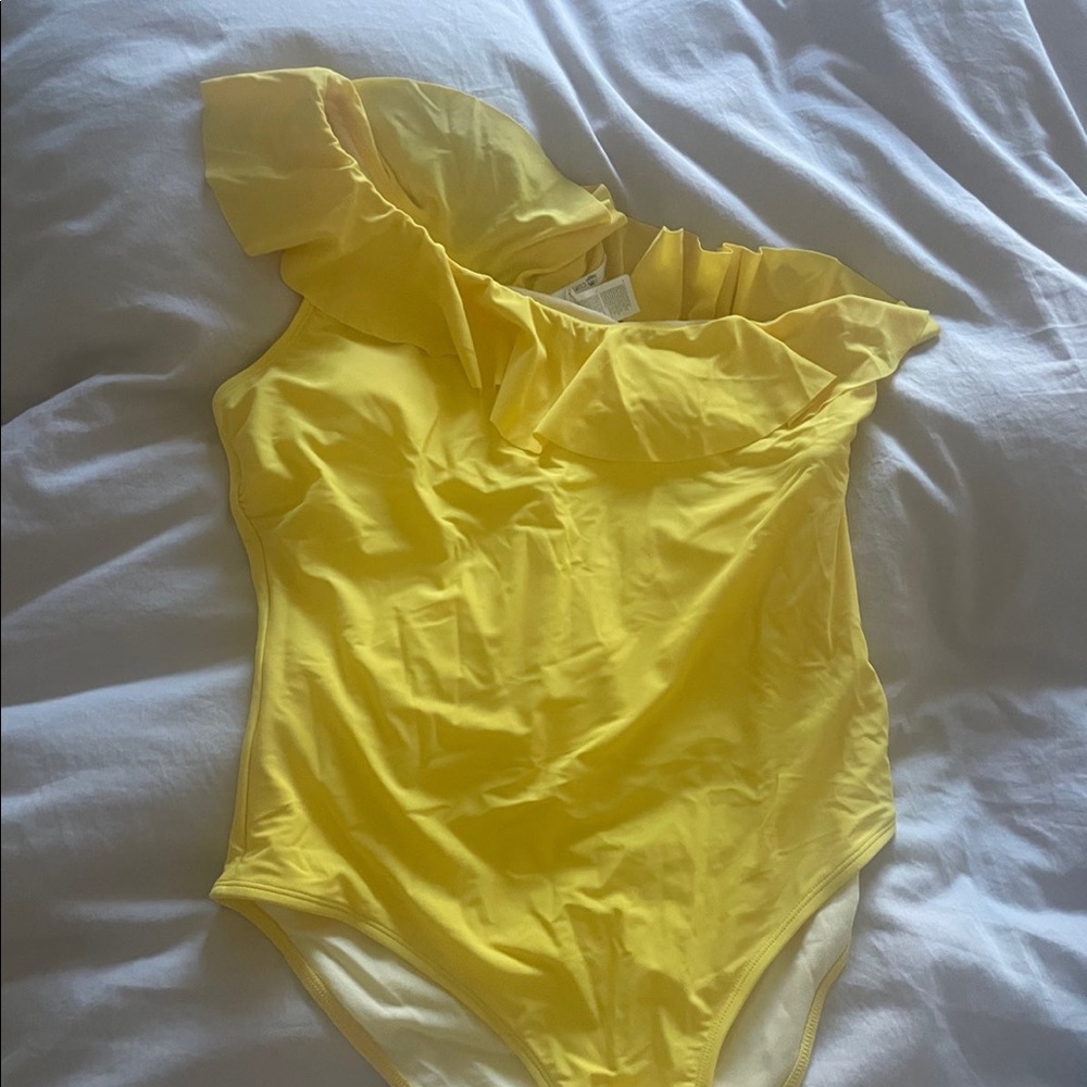 CUPSHE yellow bathing suit